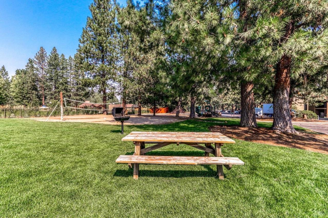 Seventh Mountain Resort Deschutes River Woods Extérieur photo