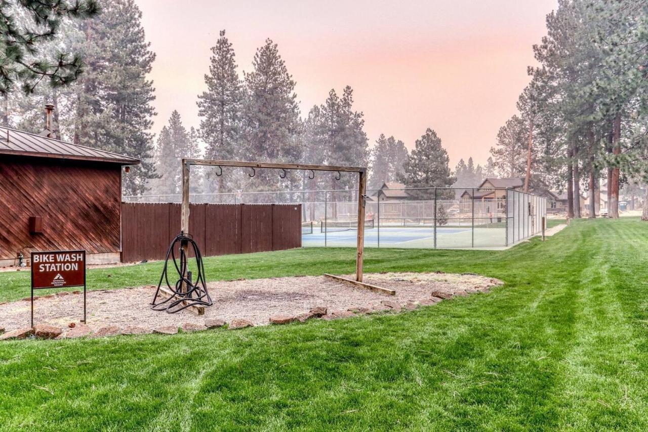 Seventh Mountain Resort Deschutes River Woods Extérieur photo