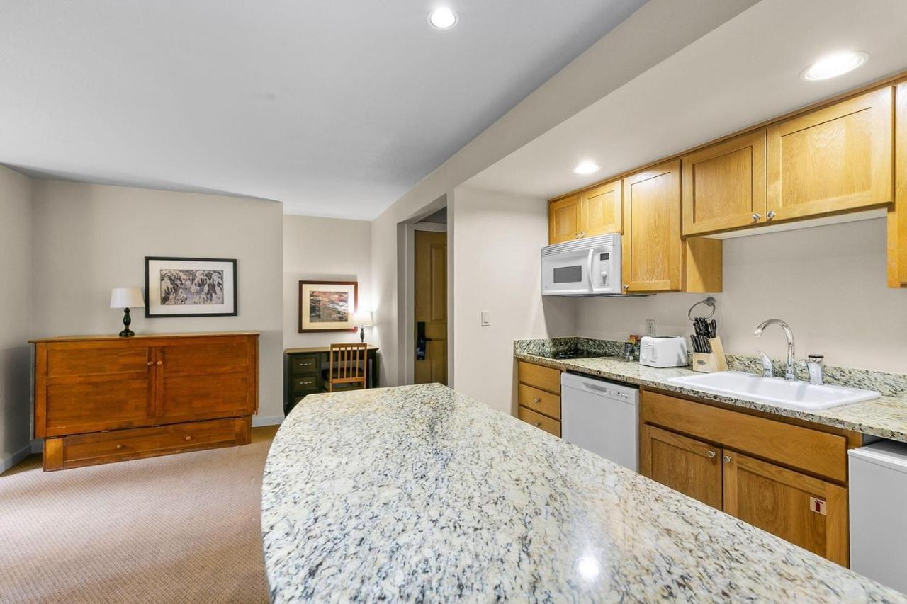 Seventh Mountain Resort Deschutes River Woods Extérieur photo